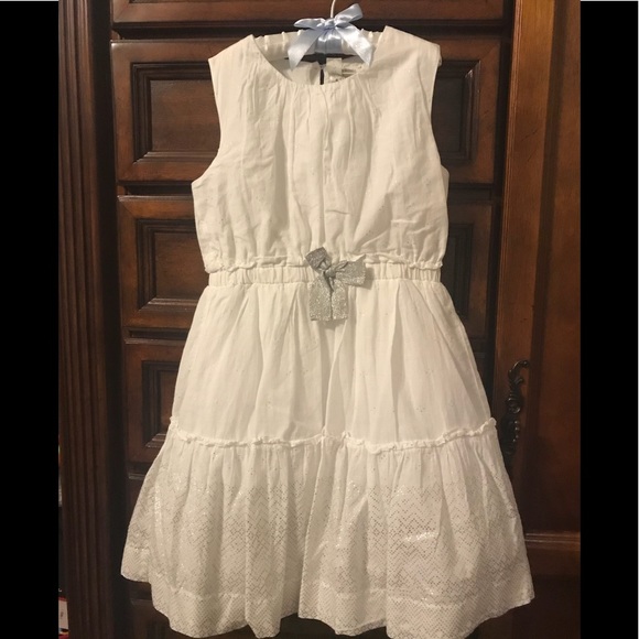 White dress with silver print and bow - Picture 1 of 4